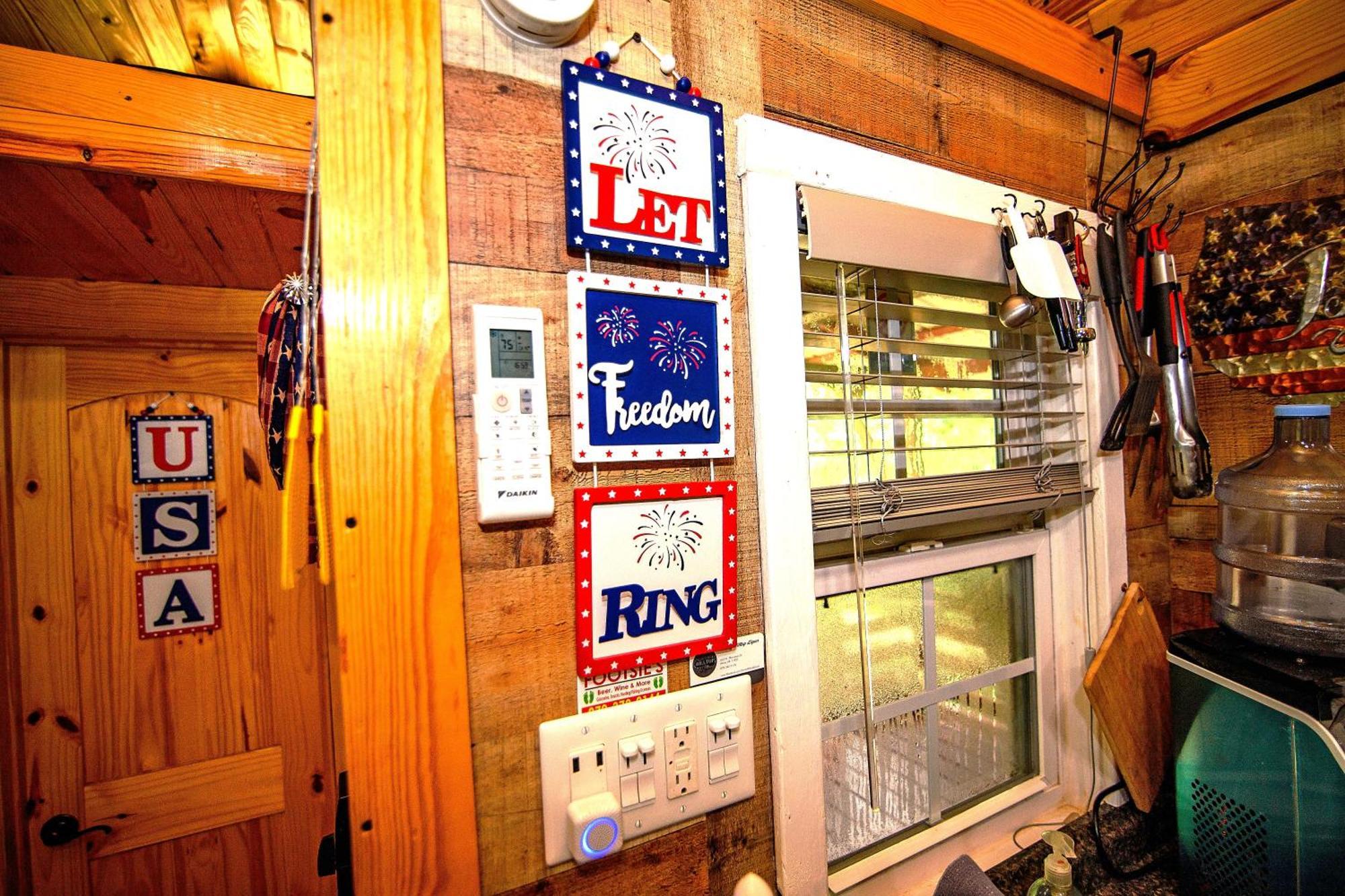 The Americana - Parker Creek Bend Cabins Murfreesboro Luaran gambar